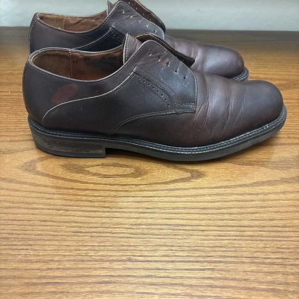 Johnston & Murphy leather four